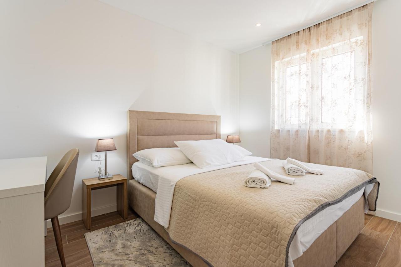 Apartmani Benzon Baska Voda Exterior photo
